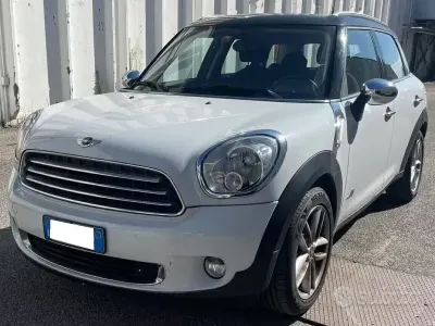 Usata Mini Cooper Countryman 111 CV (81 kW) 2012 Bianco SUV