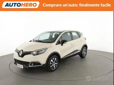 Usata Renault Captur 90 CV (66 kW) 2016 SUV