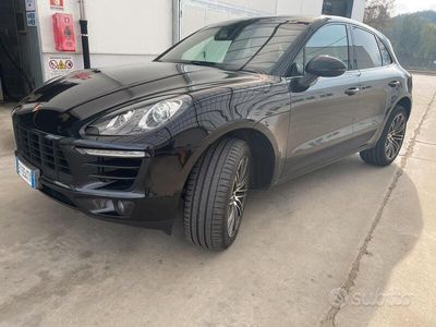 Porsche Macan S