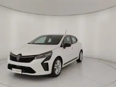 Usata Renault Clio V Evolution 101 CV (74 kW) 2024 Bianco Utilitaria