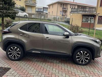 Usata Toyota Yaris Hybrid Sport 116 CV (85 kW) 2023 Bronzo