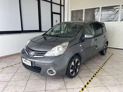 Usata Nissan Note Acenta 88 CV (64 kW) 2012 Grigio Utilitaria