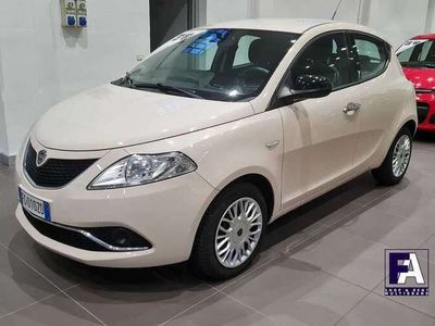 usata Lancia Ypsilon 3ª serie 1.2 69 CV 5 porte Gold