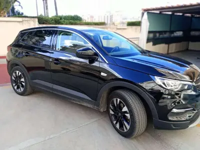 Usata Opel Grandland X Elegance 131 CV (96 kW) 2021 Nero SUV