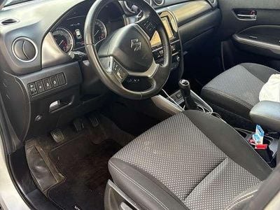 Usata Suzuki Vitara 111 CV (81 kW) 2020 SUV
