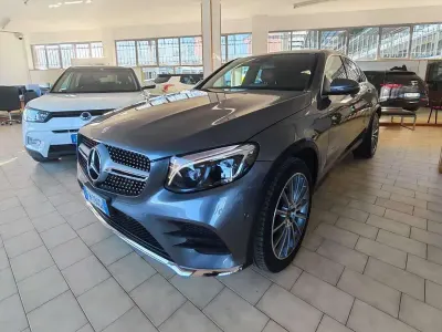 Usata Mercedes GLC350 258 CV (189 kW) 2017 Grigio SUV