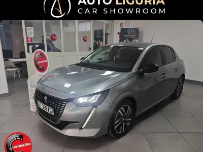 Usata Peugeot 208 Style 74 CV (54 kW) 2023 Giallo Utilitaria