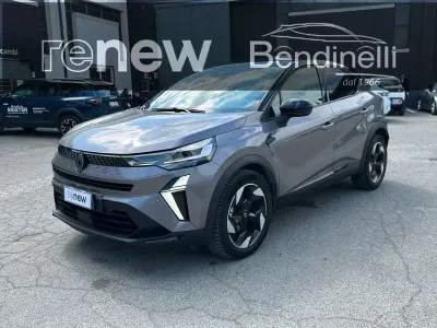 Käytetty Renault Captur Techno 91 HP (66 kW) 2025 Harmaa Katumaasturi