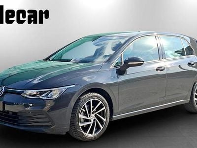 Usata VW Golf VIII Life 110 CV (80 kW) 2023 9j grigio antracite metallizzato Berlina