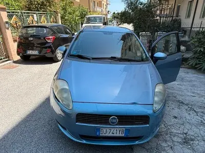 Usata Fiat Grande Punto 75 CV (55 kW) 2007 Utilitaria