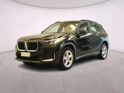 Usata BMW X1 150 CV (110 kW) 2023 Black sapphire SUV