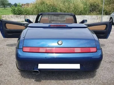 Usata Alfa Romeo Spider 192 CV (141 kW) 1999 Blu/azzurro Cabrio