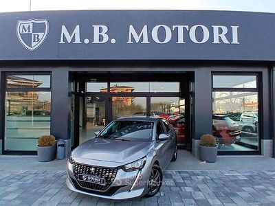 Usata Peugeot 208 Active 102 CV (75 kW) 2021 Argento Utilitaria