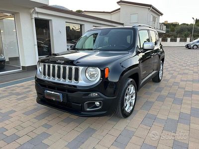 Usata Jeep Renegade Limited 140 CV (102 kW) 2016 Nero SUV