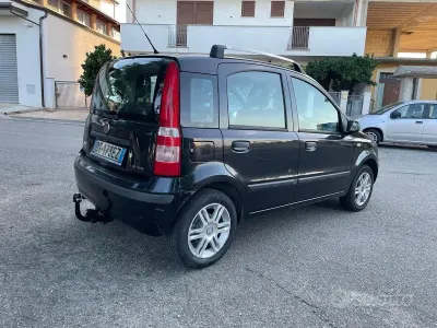 Usata Fiat Panda Emotion 75 CV (55 kW) 2008 Nero Utilitaria