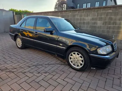 Usado Mercedes C200