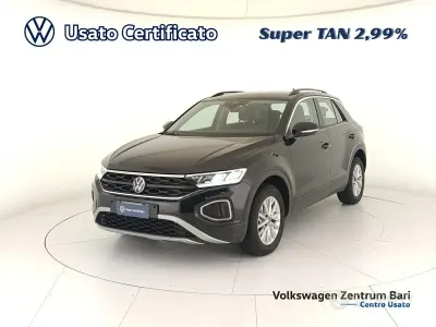 Usata VW T-Roc Life 116 CV (85 kW) 2025 Nero SUV