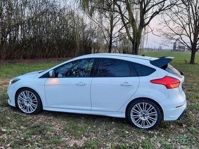 Usata Ford Focus RS 350 CV (257 kW) 2018 Berlina