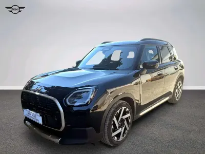 Usata Mini Countryman Favoured 150 kW (204 CV) 2025 Nero SUV