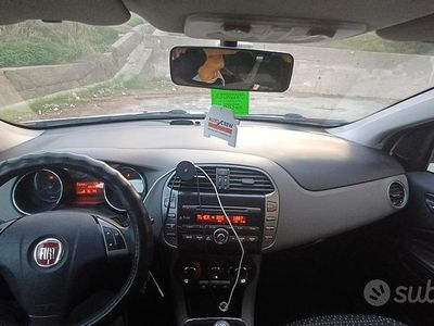 Usata Fiat Bravo 90 CV (66 kW) 2012 Bianco Utilitaria