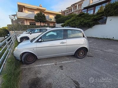 Usata Lancia Ypsilon 77 CV (56 kW) 2009 Grigio Utilitaria