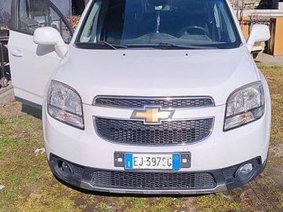 Usata Chevrolet Orlando 130 CV (95 kW) 2010 Bianco Monovolume