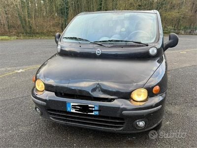 Usata Fiat Multipla 116 CV (85 kW) 2003 Nero Monovolume