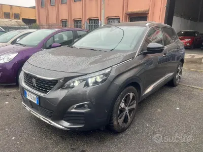Usata Peugeot 3008 GT-line 150 CV (110 kW) 2018 Grigio SUV