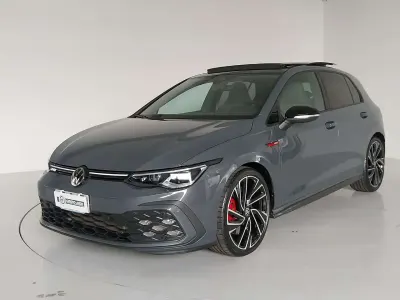 Usata VW Golf VIII GTI 245 CV (180 kW) 2024 Nero met. Berlina