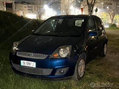 Usata Ford Fiesta 68 CV (50 kW) 2007 Utilitaria