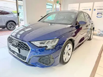 Usata Audi A3 S-Line 150 CV (110 kW) 2023 Blu/azzurro Berlina