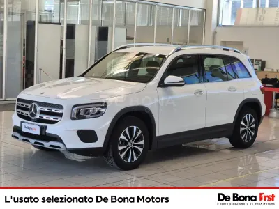 Usata Mercedes GLB200 Business 149 CV (109 kW) 2022 Bianco SUV