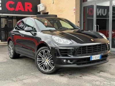 Nero Usata 2018 Porsche Macan Sport SUV | 31.900 € (Buon prezzo)