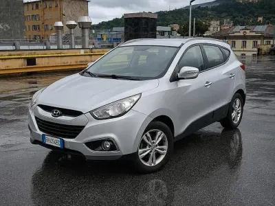 Usata Hyundai ix35 115 CV (84 kW) 2012 Grigio SUV