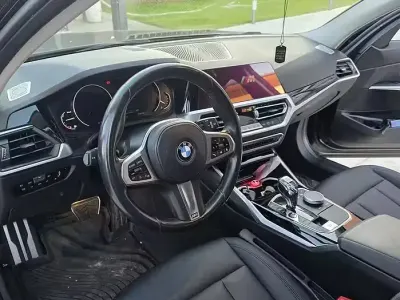 Usata BMW 318 150 CV (110 kW) 2020 Nero Station wagon
