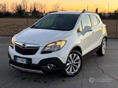 Usata Opel Mokka Cosmo 140 CV (102 kW) 2015 Bianco SUV