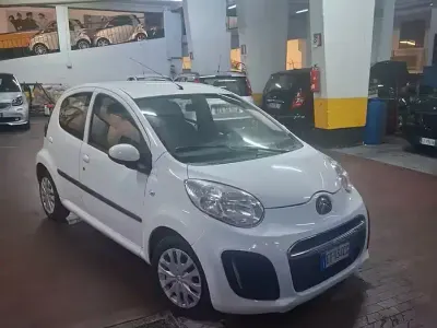 Usata Citroën C1 68 CV (50 kW) 2013 Bianco Utilitaria