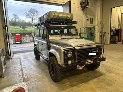 Usata Land Rover Defender 122 CV (89 kW) 2012 Argento Station wagon