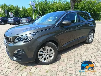 Usata Peugeot 3008 Allure 131 CV (96 kW) 2020 Verde bottiglia SUV