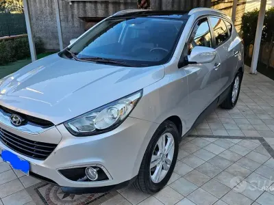 Usata Hyundai ix35 SE 184 CV (135 kW) 2011 Grigio SUV