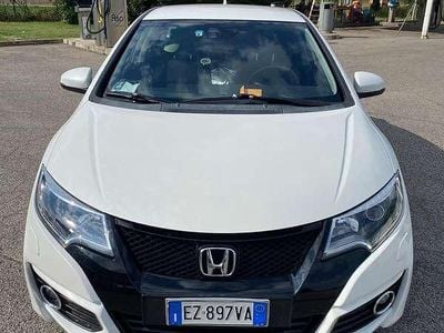 Usata Honda Civic Elegance 141 CV (103 kW) 2015 Berlina