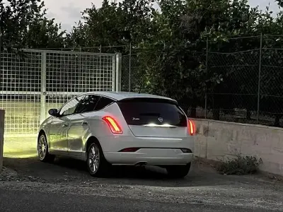 Usata Lancia Delta 2014 Utilitaria