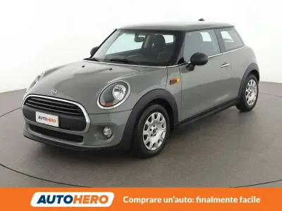 Usata Mini ONE 75 CV (55 kW) 2018 Grigio Utilitaria