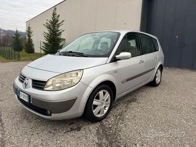 Usata Renault Scénic II 2005 Grigio Monovolume