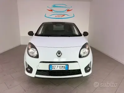 Gebraucht Renault Twingo LE 58 PS (42 kW) 2010 Weiß Kleinwagen