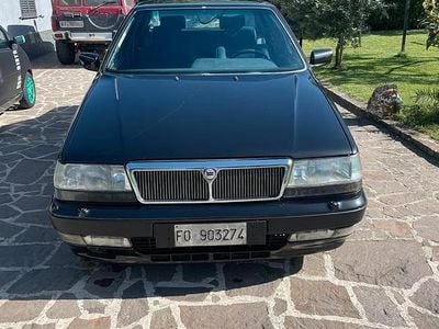 Usata Lancia Thema 118 CV (86 kW) 1994 Nero Berlina