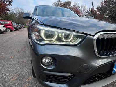 Usata BMW X1 150 CV (110 kW) 2016 Grigio SUV