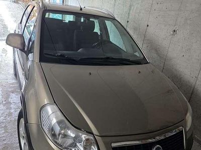 Usata Fiat Sedici Emotion 107 CV (78 kW) 2006 SUV