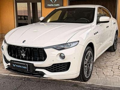 Usata Maserati Levante 275 CV (202 kW) 2017 Bianco SUV