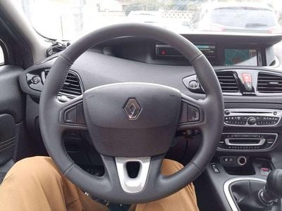 Usata Renault Scénic III Dynamique 131 CV (96 kW) 2011 Nero Monovolume